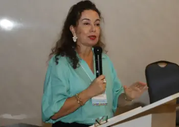 Presidente da Câmara marca votação do projeto de isenção do Imposto de Renda para quarta-feira; relator diz que clima é de contribuição