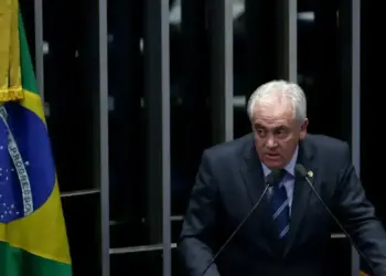 Após mobilização nacional, CCJ do Senado pauta PEC da Blindagem na quarta-feira com expectativa de rejeitar tema