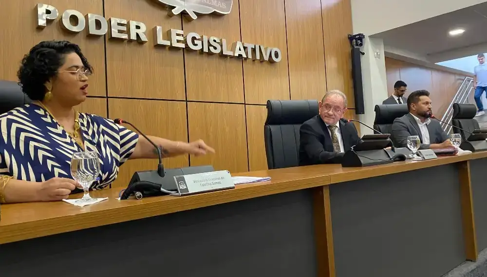 CCJ volta a ignorar Regimento e rejeita projeto sobre Festejos de Iemanjá; Thamires acusa racismo religioso