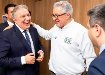 Tiago Dimas acompanha governador em exercício em visitas a Alckmin, Alcolumbre e mais cinco ministérios