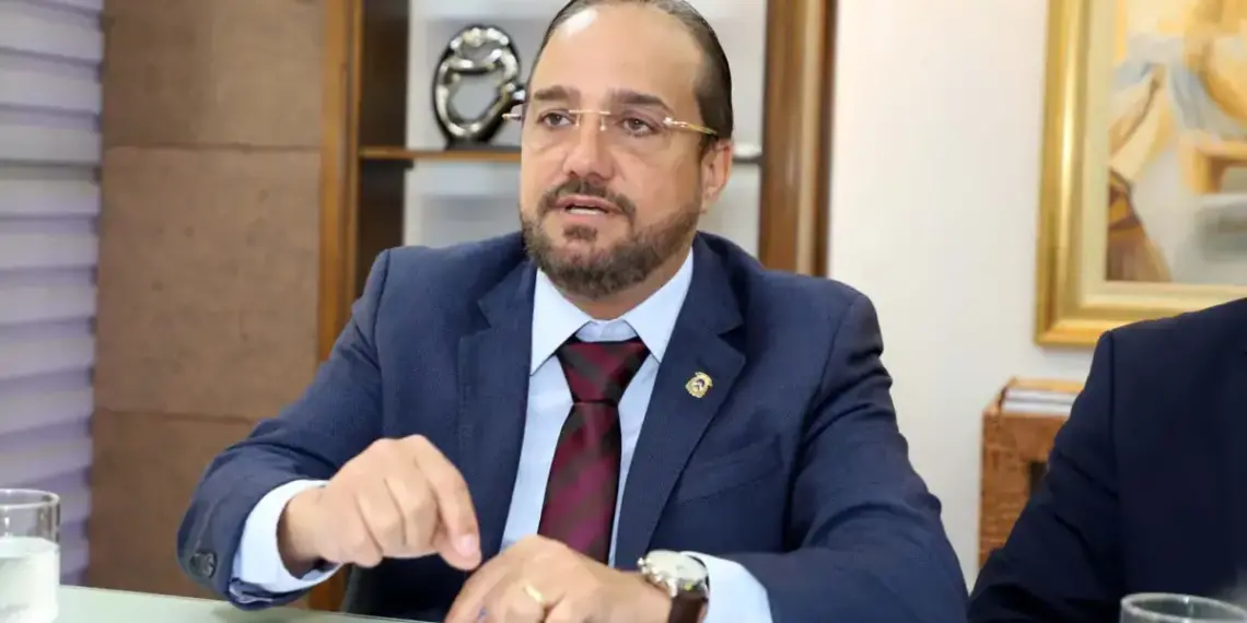 CT ENTREVISTA | Estado trabalha para indústria voltar a responder por 20% do PIB até o final da década e diz apostar em desenvolvimento econômico para alcançar justiça social