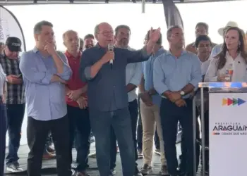 Em Araguaína, Ronaldo Dimas diz que governo precisa de R$ 350 milhões para fechar 2025 e que Estado gastou mais de R$ 200 milhões em shows só neste ano