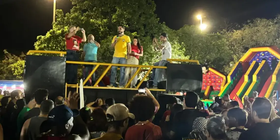 Deputados do Tocantins foram o principal alvo das críticas na manifestação de Palmas contra a PEC da Blindagem