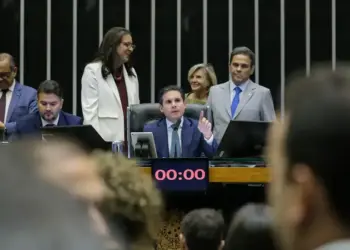 PEC da Blindagem pode barrar ações contra corrupção no uso de emendas