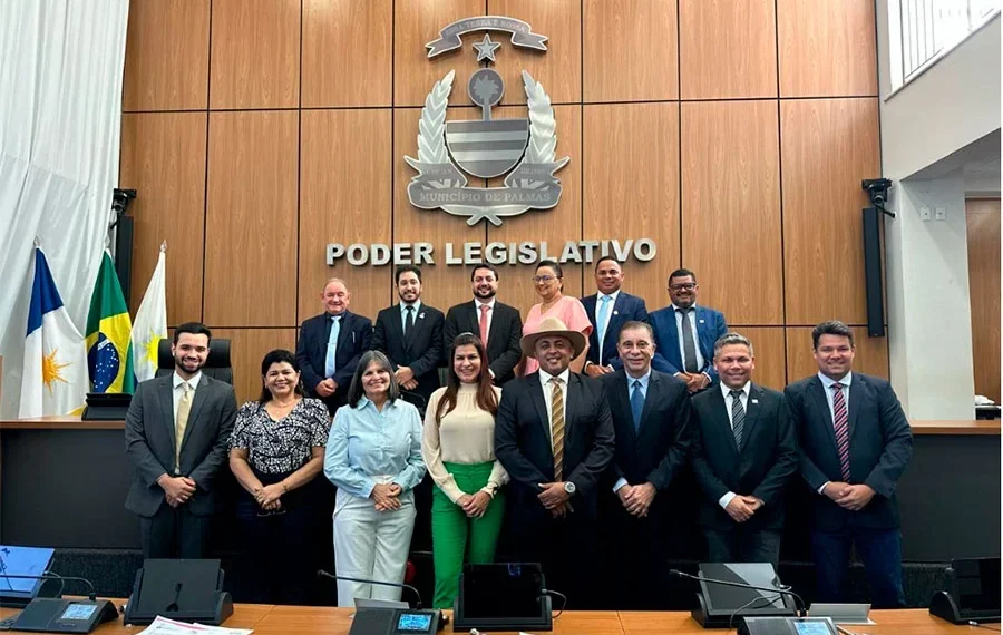 Equipe do Hospital Padre apresenta portfólio de serviços da instituição para vereadores na Câmara de Palmas