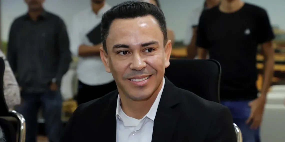 Estado quer concluir análise de mais de 4,6 mil processos de licenciamento ambiental até fevereiro de 2026; força-tarefa inicia nesta segunda-feira