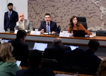 Em audiência com Ministro das Cidades, Dorinha destaca importância da integração com os municípios e defende ampliação de programas habitacionais para o Tocantins