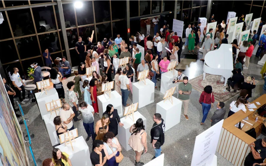 Exposição com acervo histórico do governo do Tocantins marca os 37 anos do Estado com arte e valorização cultural