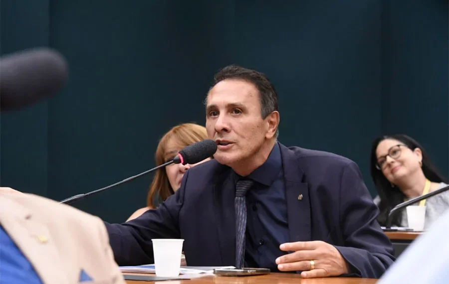 No Outubro Rosa, Gaguim propõe mais segurança e valorização para as mulheres dentro e fora da internet