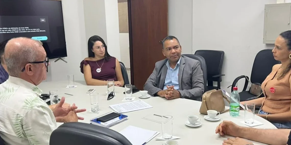Prefeitura de Gurupi avança na regularização fundiária setores Santa Rita e Jardim Medeiros em reunião com TJTO e Tocantins Parcerias