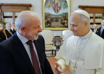 Presidente Lula tem primeiro encontro com Papa Leão XIV e participa do Fórum Mundial da Alimentação da ONU