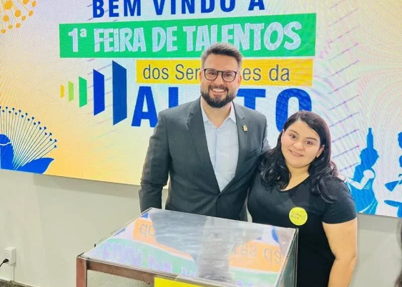 Mantoan participa da 1ª Feira de Talentos da Aleto em homenagem ao Dia do Servidor Públic