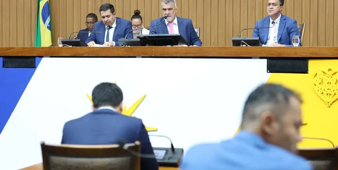 Aleto regulamenta política de transparência das emendas parlamentares e autoriza governo Laurez a contrair empréstimo de R$ 1,7 bi