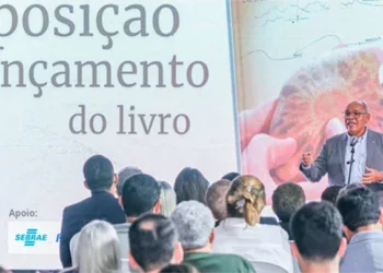 Conselheiro José Wagner Praxedes lança livro sobre os bastidores da criação de Palmas