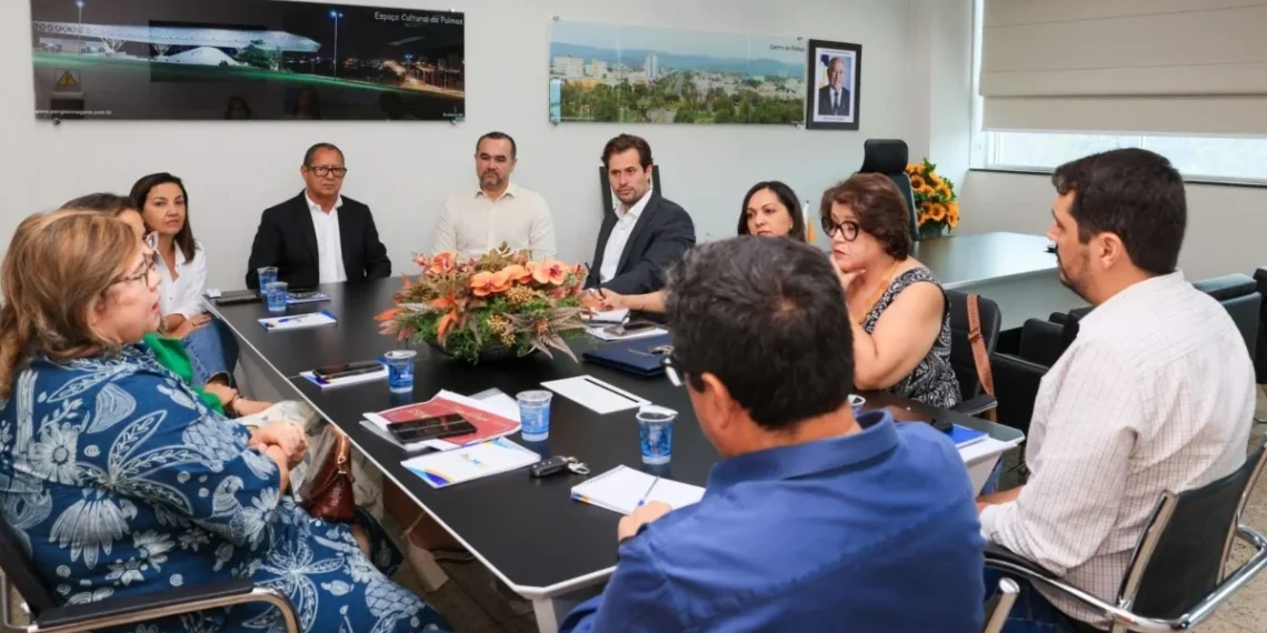 Com gestões sob discurso de austeridade, Estado e Capital articulam programação de Natal conjunta para reduzir despesas