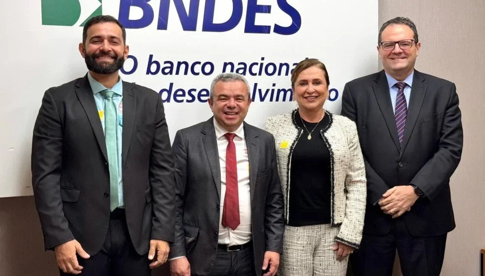 Em reunião articulada pela ex-senadora Kátia, prefeito Ronivon debate concessão do aeroporto e PPP para construção de creches e escolas com BNDES
