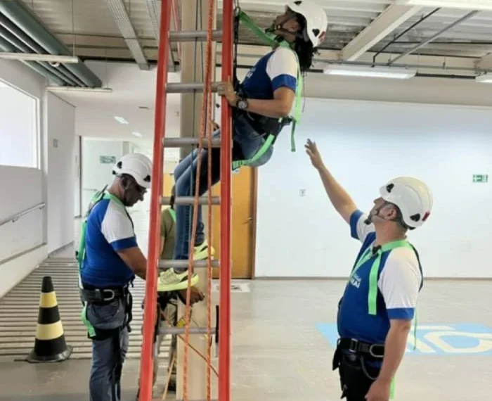 Segurança do Trabalho: profissão em alta que une propósito, estabilidade e valorização no mercado