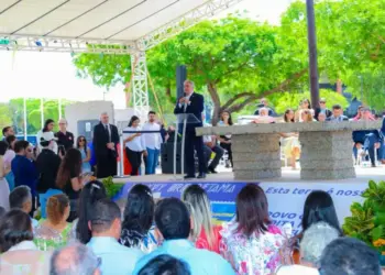 Na cerimônia de 37 anos do Tocantins, Laurez reforça austeridade do governo e garante foco na infraestrutura rodoviária