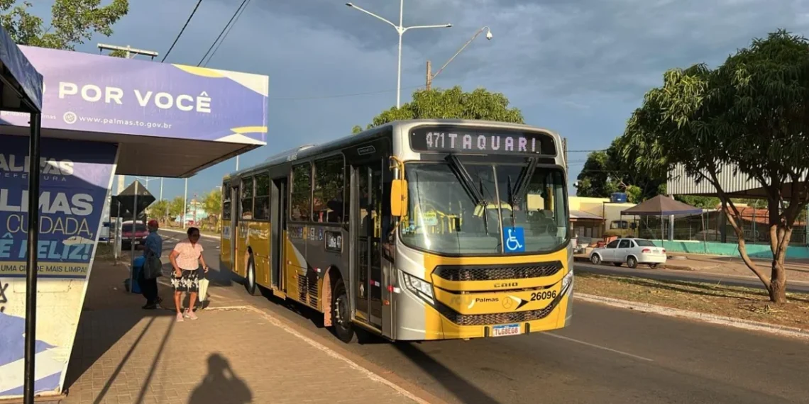 Ônibus levados para revisão eram da reserva técnica e frota segue normal em Palmas, informa concessionária de transporte público