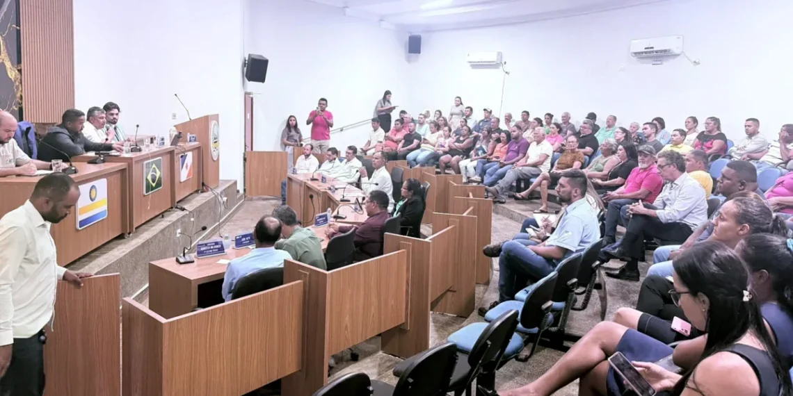 Após relatos de má qualidade da água em audiência pública, MPE vai apurar necessidade de firmar TAC ou acionar ATS na Justiça