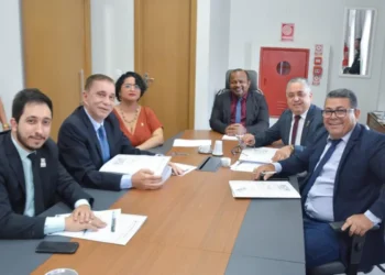 Amastha vai relatar contas de 2022 de sua adversária e ex-prefeita Cinthia Ribeiro na Comissão de Finanças da Câmara