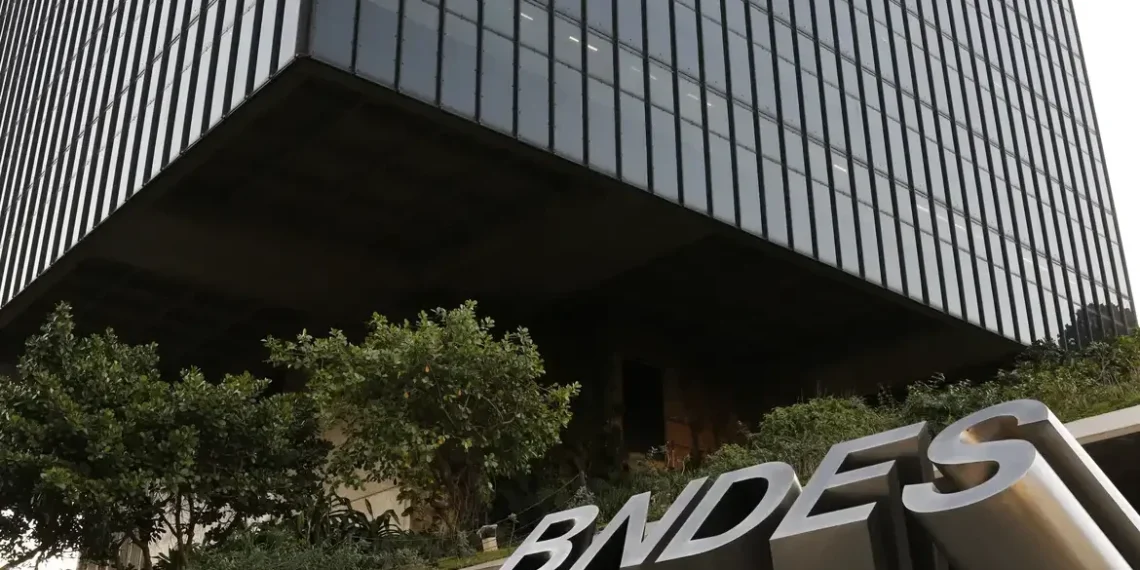 BNDES confirma agenda em Palmas para apresentar crédito a pequenas e médias empresas em novembro
