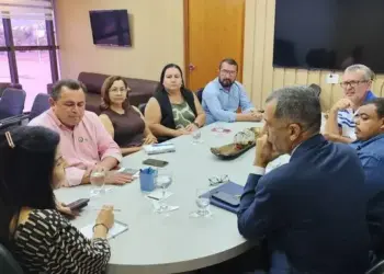 Sem prazo para PCCR, Educação do Tocantins paralisa nesta quarta-feira; Sintet tem atos em 13 municípios