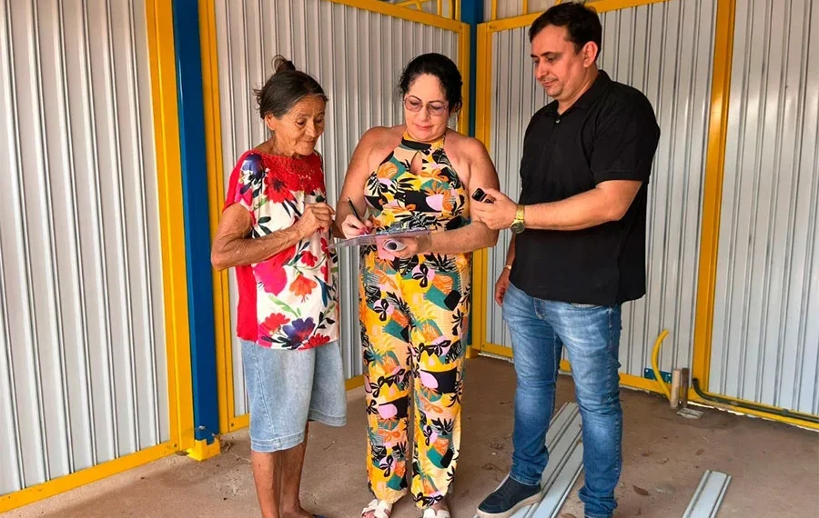 Com inauguração prevista para dia 3 de dezembro, Sedem entrega a 56 comerciantes da Arca de Taquaralto chaves dos novos boxes