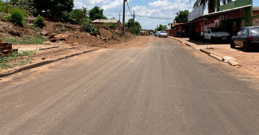Com recurso de mais de R$ 10 milhões, obras de pavimentação segue em oito bairros de Porto Nacional, diz Prefeitura