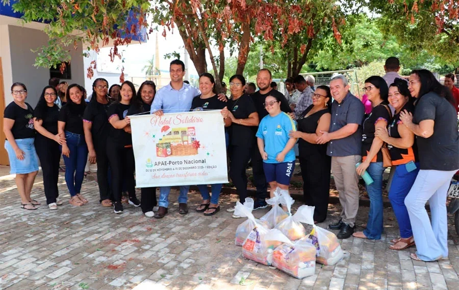 Resultado do Futebol Solidário, senador Irajá entrega 3 toneladas de alimentos para quatro entidades em Porto Nacional