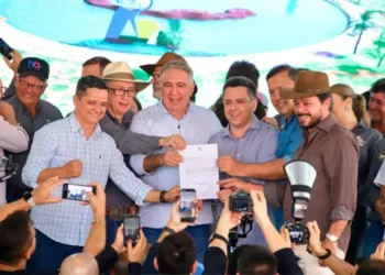 Laurez Moreira anuncia duplicação da TO-222 em dois trechos; obras devem iniciar entre abril e maio de 2026