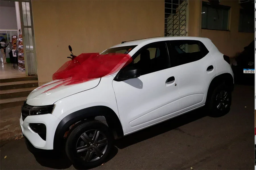 Prefeitura de Porto e comércio lançam campanha "Natal Feliz 2025" com 50 prêmios; sorteio será realizado no dia 8 de fevereiro