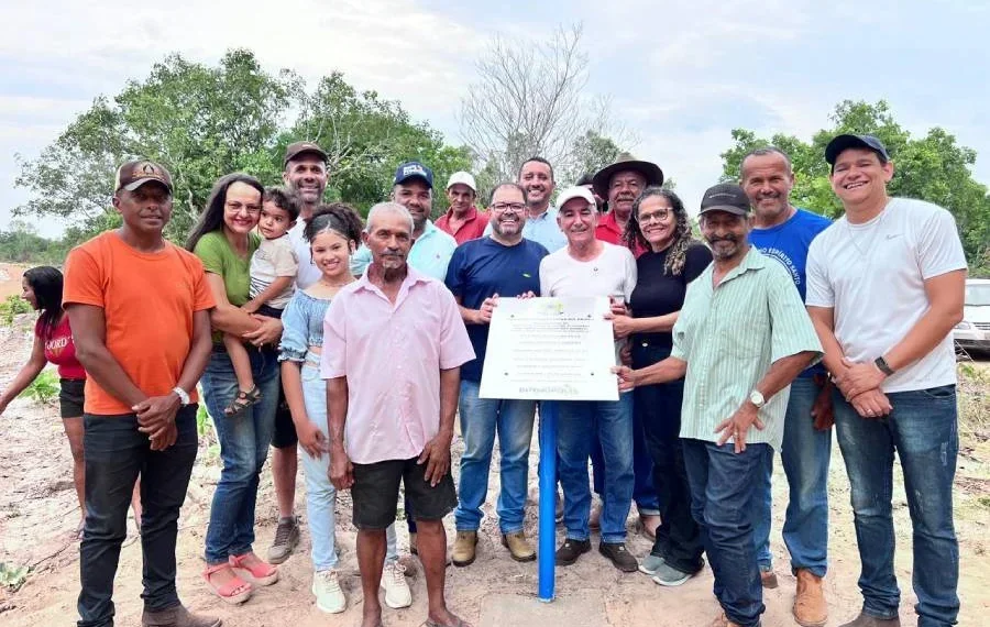 Prefeitura de Dianópolis conclui encascalhamento e melhora acesso em comunidades da zona rural