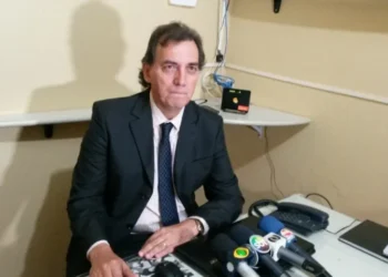 Advogado Paulo Roberto pede que Aleto paute impeachment de Wanderlei imediatamente ou vai à Justiça solicitar destituição da mesa diretora