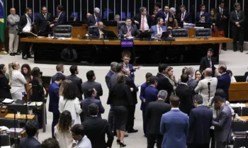 Congresso aprova LDO com superávit de R$ 34 bilhões em 2026; limite de despesas foi calculado em R$ 2,43 trilhões