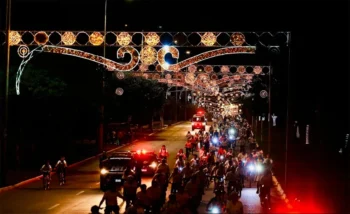 Prefeito Eduardo Siqueira Campos abre a programação do Natal Luz 2025 e conduz passeio ‘Bora de Bike’ com a participação de mais de 800 ciclistas