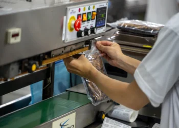 Empresário industrial fecha 2025 sem demonstrar confiança, mas ICEI registra melhor desempenho em dezembro