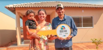 Mais 120 famílias recebem casas no Residencial Parque do Lago, em Araguaína: “Cenário que nós queremos ver se repetir por muitos anos”