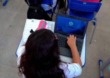 Escolas Conectadas contempla 81,1% de instituições públicas de educação básica em Tocantins; 1,1 mil escolas no Estado já têm internet