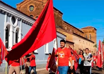 Festejos do Divino Espírito Santo são reconhecidos como Patrimônio Cultural Imaterial de Porto: “É valorizar a fé e a identidade do nosso povo”, diz prefeito