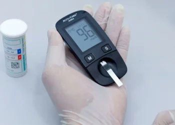 Indispensável no controle do diabetes mellitus, Semus retoma distribuição de fitas de glicemia na rede municipal de saúde