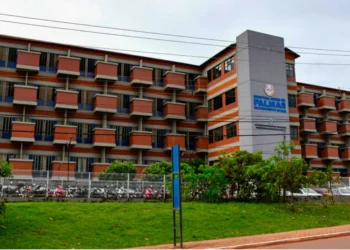 Com salário de até R$ 22 mil, governo faz chamamento para contratação de médicos hematologistas para atender no HGP