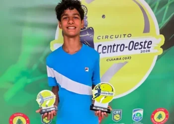Atleta tocantinense João Pedro Rosa conquista a 1ª etapa Centro-Oeste de Tênis Sub-16 em Cuiabá