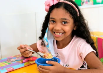 Com recurso de mais de R$ 1,9 mi, Prefeitura abre chamada pública para compra de produtos para merenda escolar de 2026 em Araguaína