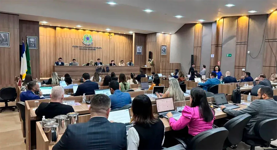 OAB ingressa com ação civil pública contra bancos, operadoras e WhatsApp por “Golpe do Falso Advogado”