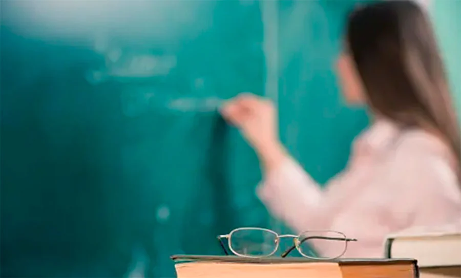 CNM manifesta inconformidade com o anúncio sobre a MP que altera o critério de reajuste do piso nacional do magistério