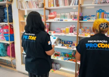 Procon encontra variação de até 277% nos preços de materiais escolares em Paraíso do TO; maior foi identificado na caneta esferográfica cristal