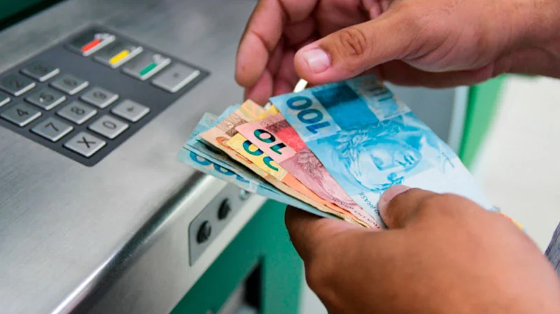 Com folha de janeiro de mais de R$ 13 milhões, Porto paga servidores nesta sexta-feira e atualiza piso salarial do magistério