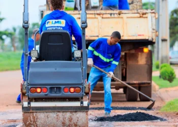 Com expectativa de concluir até fim de janeiro, Prefeitura reforça serviços de tapa-buraco em vias de maior fluxo da Capital