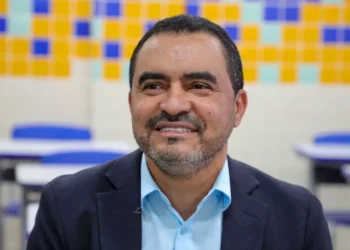 EM OFF | Valdemar Jr garante que não usará CCJ para retaliar Wanderlei; Laurez reclama da retirada de seu gabinete do Palácio, mas governista diz que ele não vinha utilizando o espaço